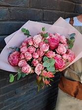 Букет розы в пальмах